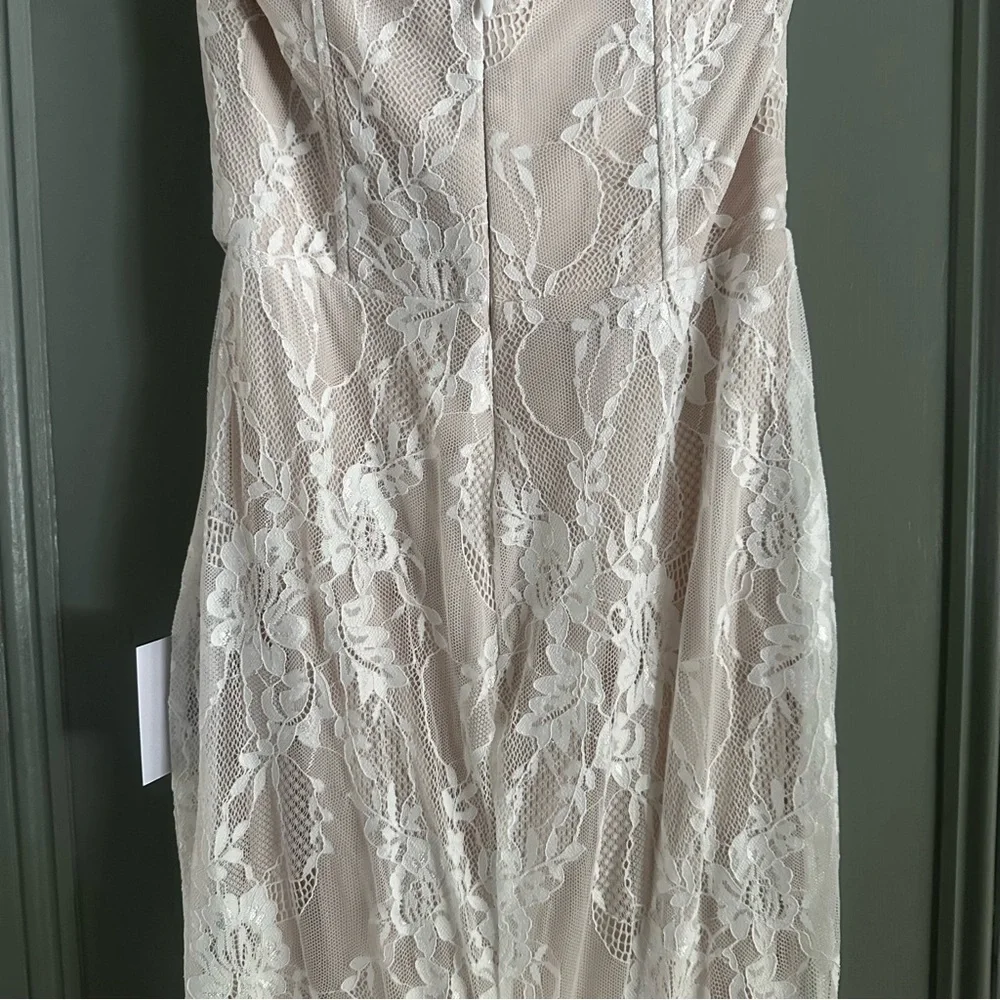 NWT Lulus Valeria White Lace Strapless Bustier Maxi Dress - Picture 12 of 13